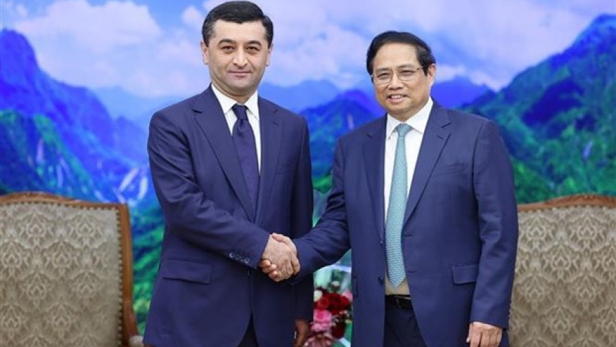 Prime Minister receives Foreign Minister of Uzbekistan